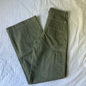 Lee Women's Cargo Pants in Olive Green